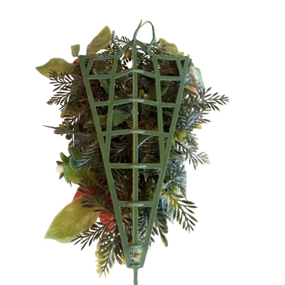 VTG Artificial Plant Spray Strawberries Berries Swag Grandmacore Cottagecore